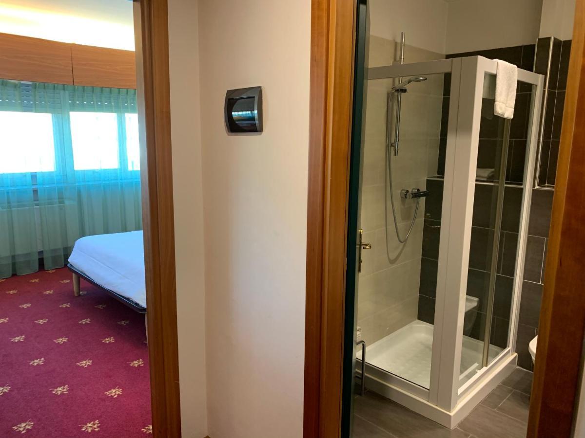 Hotel Cristallo 우디네 외부 사진
