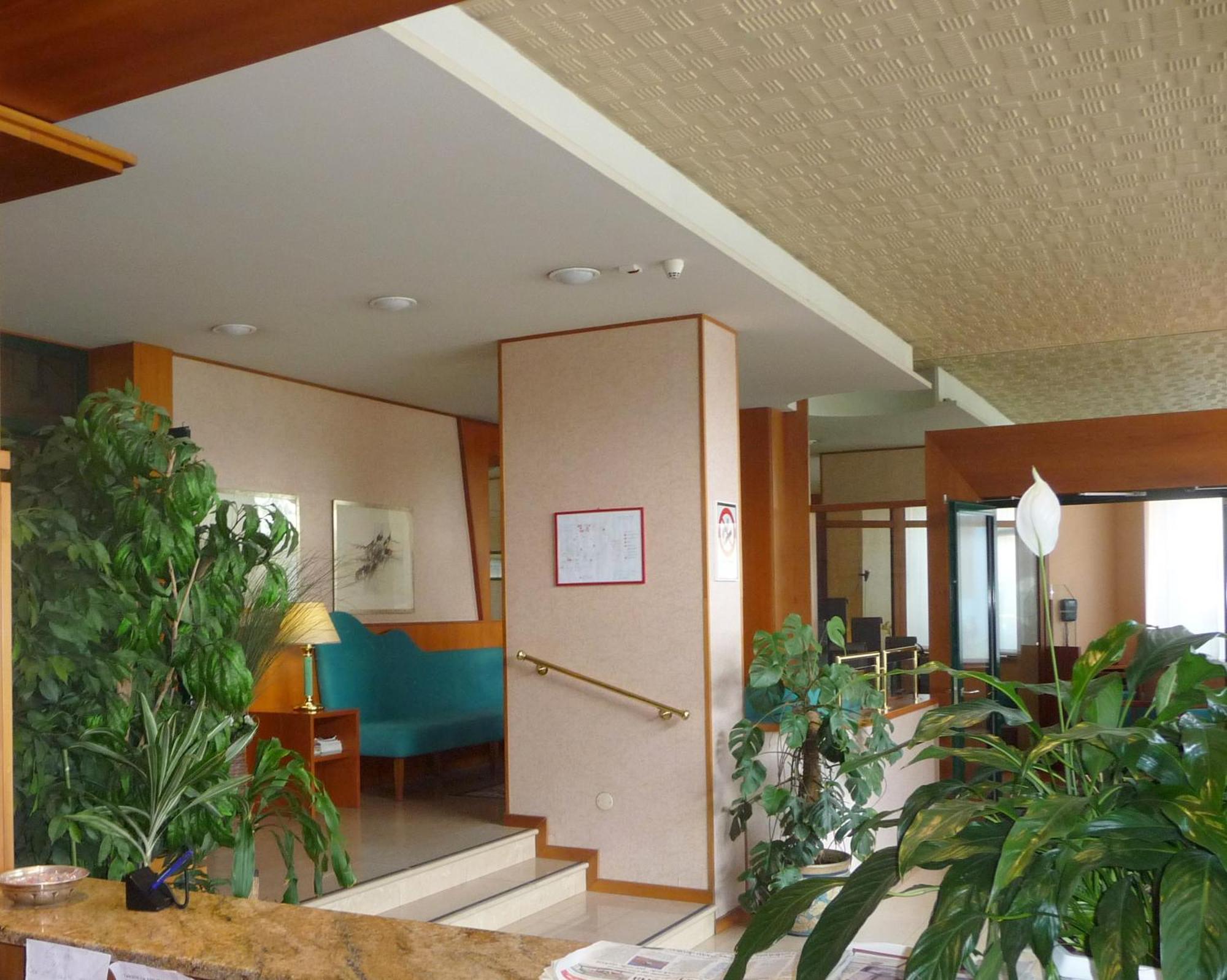 Hotel Cristallo 우디네 외부 사진