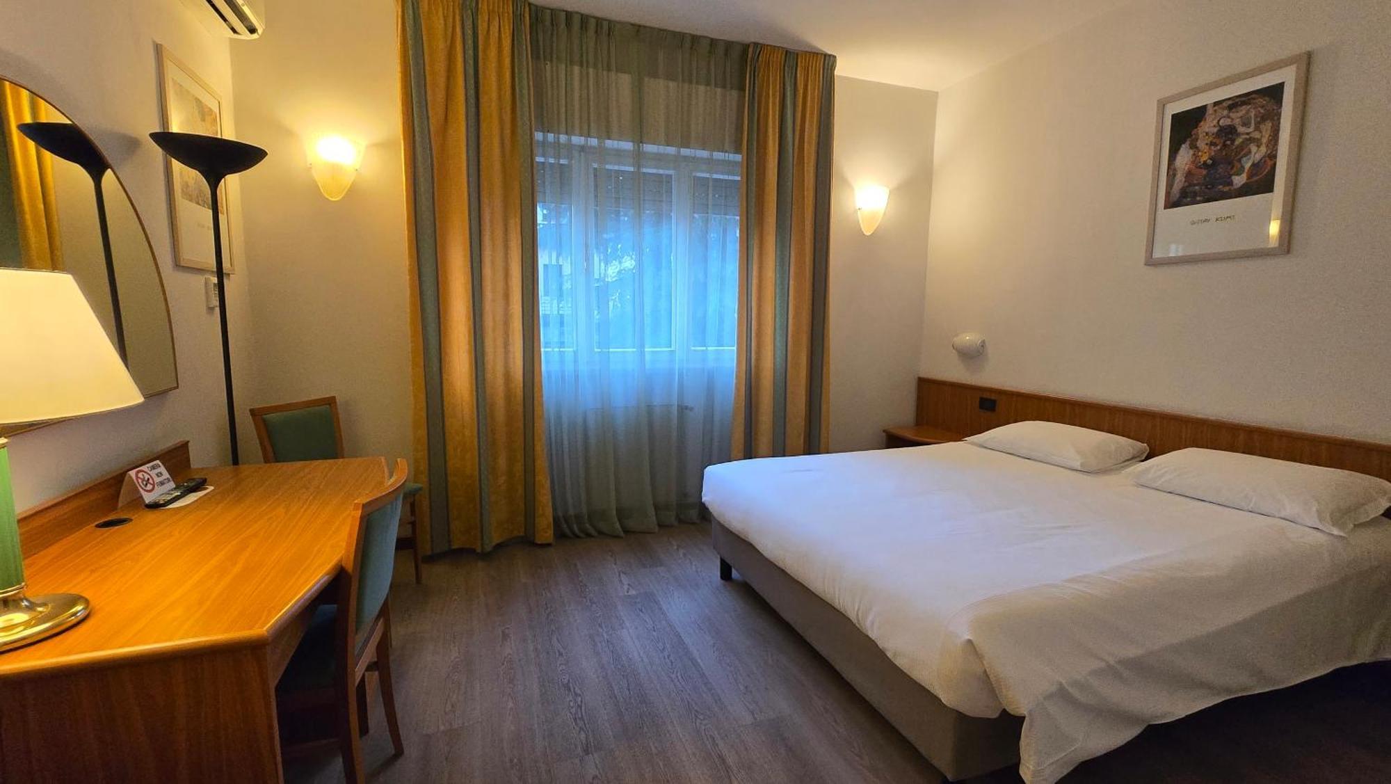 Hotel Cristallo 우디네 외부 사진